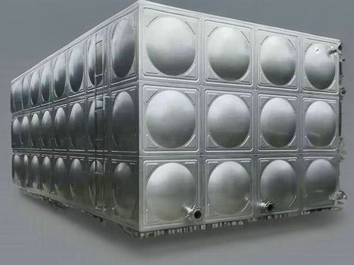 鄭州汽車站的保溫不銹鋼水箱一般用多少噸容量的